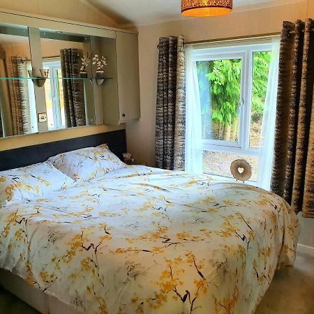 Grand Eagles Luxury Lodge, Auchterarder 퍼스 외부 사진