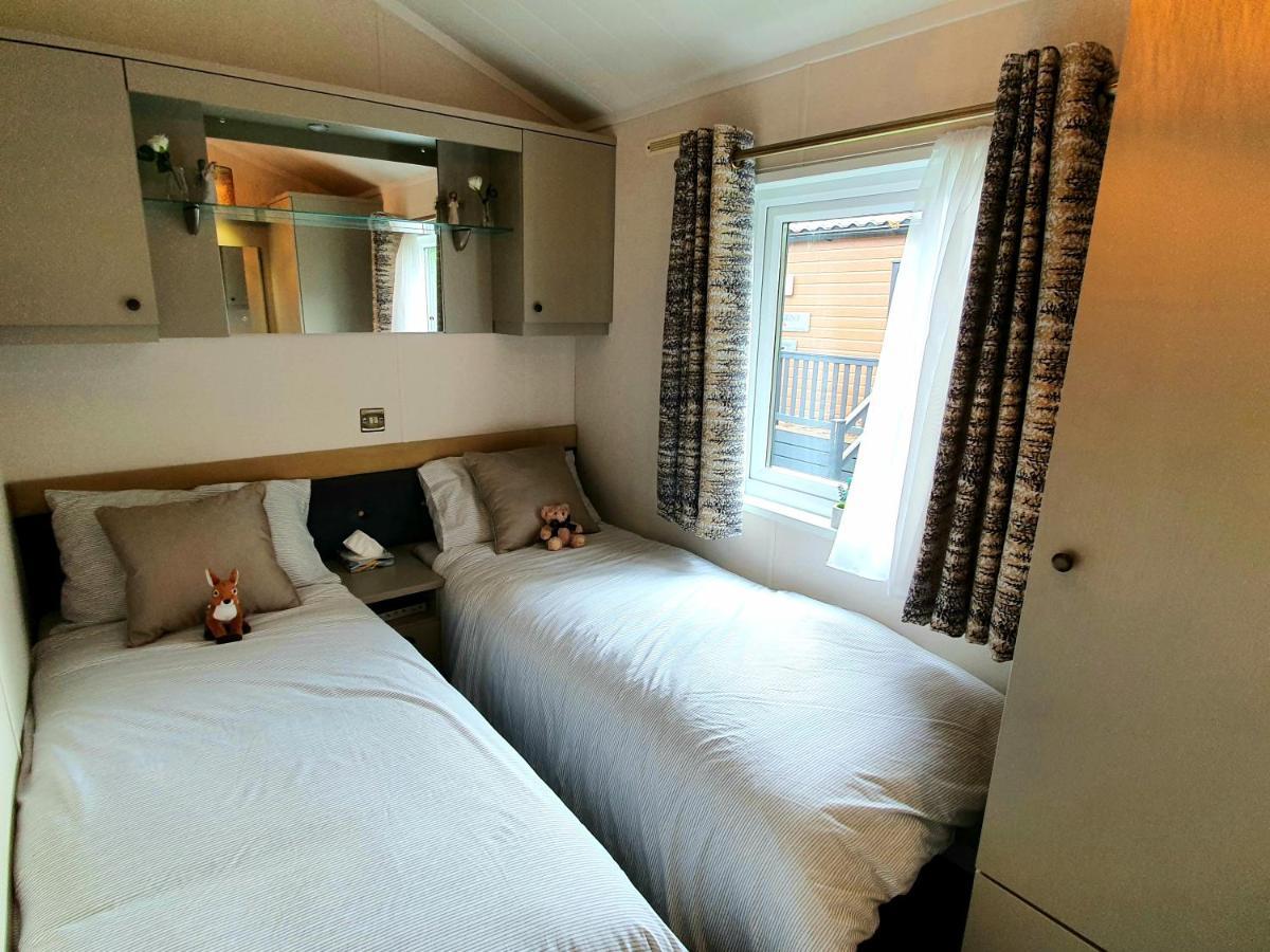 Grand Eagles Luxury Lodge, Auchterarder 퍼스 외부 사진