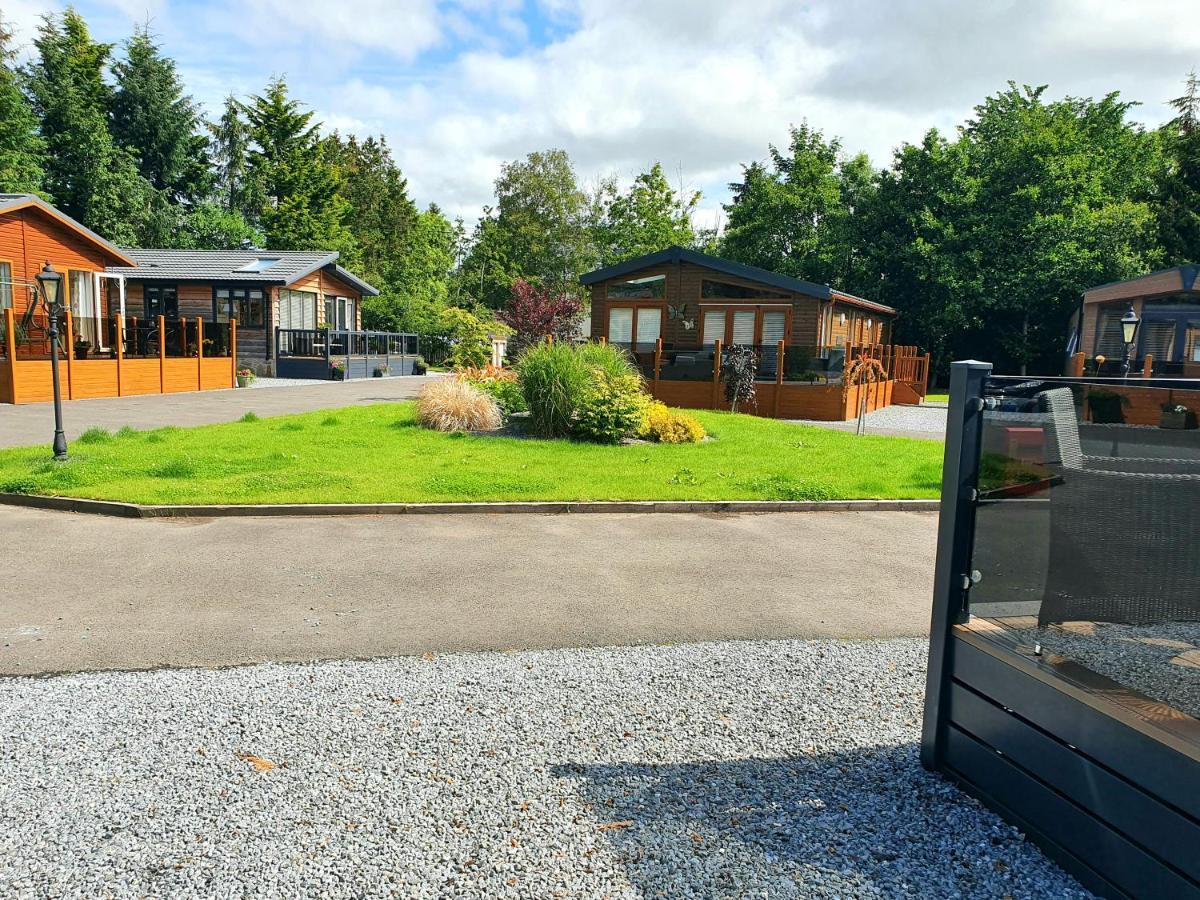 Grand Eagles Luxury Lodge, Auchterarder 퍼스 외부 사진